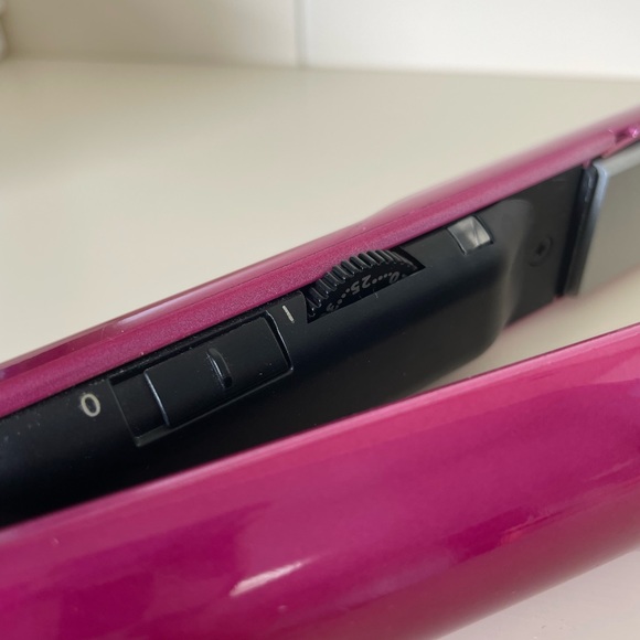 VIDAL SASSOON | 2-in-1 Conditioning Hair Straightener & Hair Curler - Picture 3 of 7
